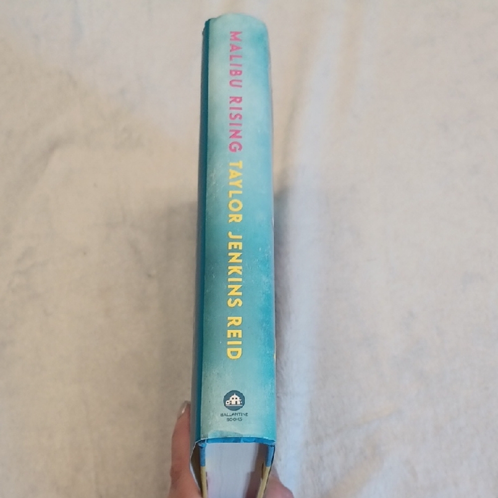 Malibu Rising Hardcover Book - Picture 4 of 6
